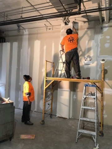 4. King Office Drywall 640x480